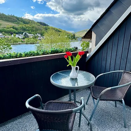 Ferienhaus Am Moselradweg Zell an der Mosel Exterior photo